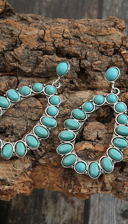 Stunning Artificial Turquoise Earrings for a Modish Look