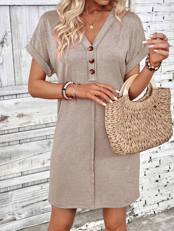 Modish - Quarter Button V-Neck Short Sleeve Dress