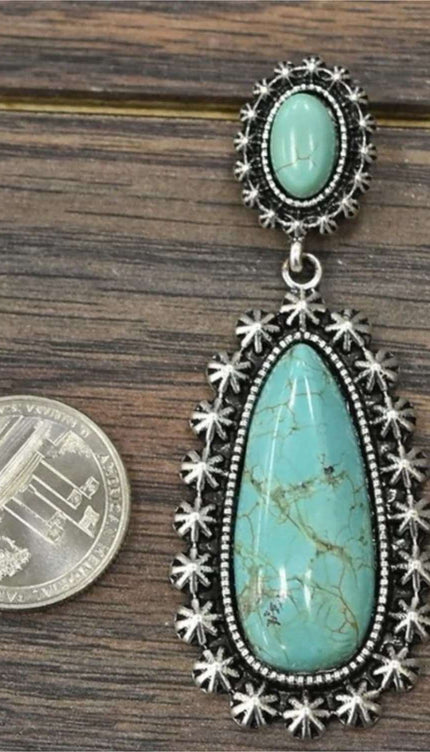 Artificial Turquoise Earrings – Elegant and Stylish Jewelry