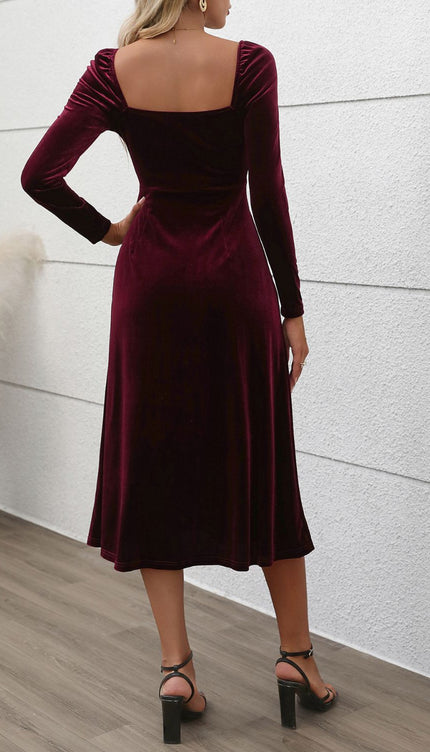 Perfee Sweetheart Neck Long Sleeve Midi Dress