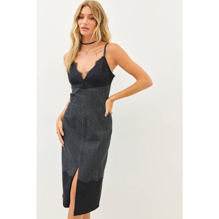 WESTERN WASHED DENIM FITTED DRESS WITH FRONT SLIT AND LACE