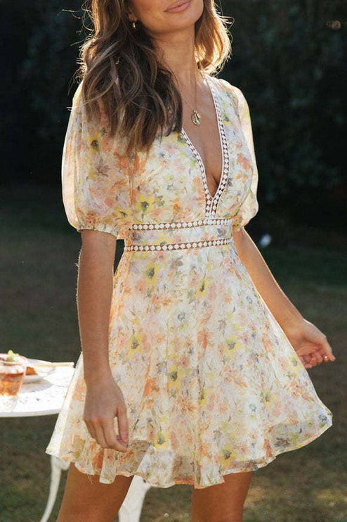 "Twilight Grassland" Chiffon Floral Puff Sleeve Dress