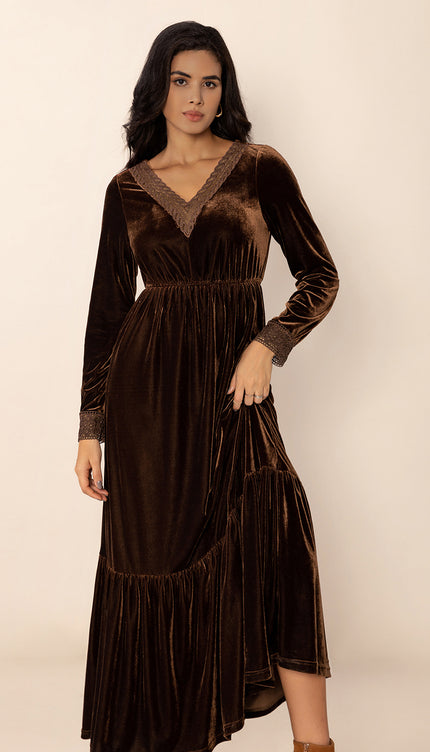 Lace Detail V-Neck Long Sleeve Maxi Dress