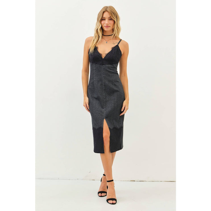 WESTERN WASHED DENIM FITTED DRESS WITH FRONT SLIT AND LACE