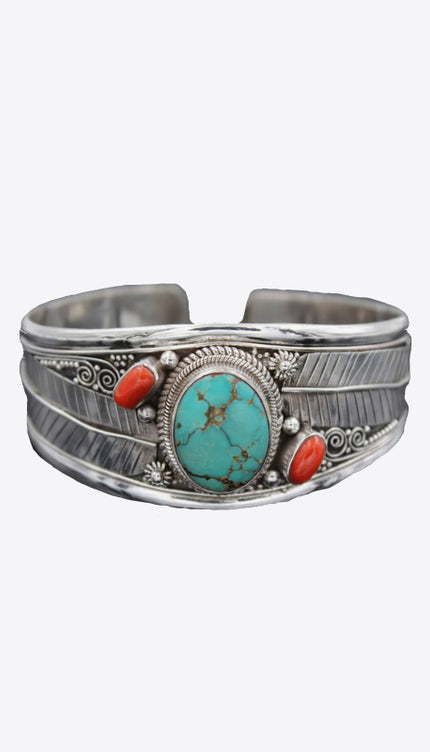 Modish Turquoise Open Bracelet