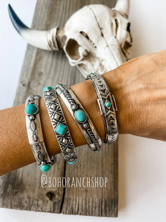 Western Metal Stretch Bangle Bracelet - 4 - OVAL